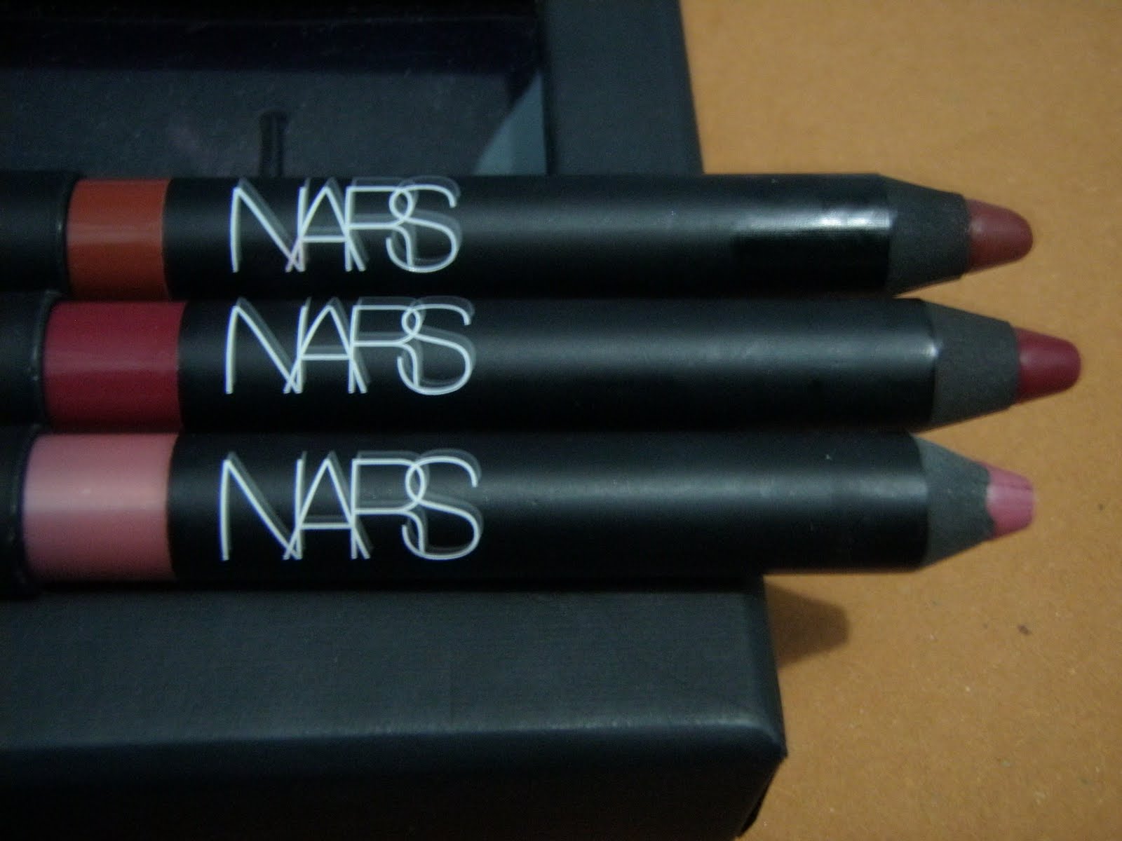 Nars Velvet Matte Lip Pencil And Sharpener Set 2 Sex Machine Damned And Marina My Gorgeous
