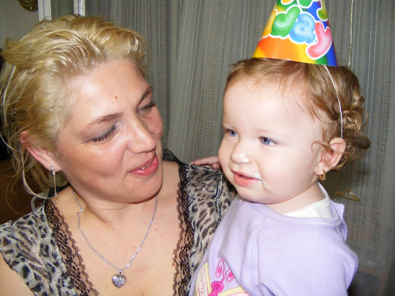 Anamaria fara "mot" si cu turta "rupta"