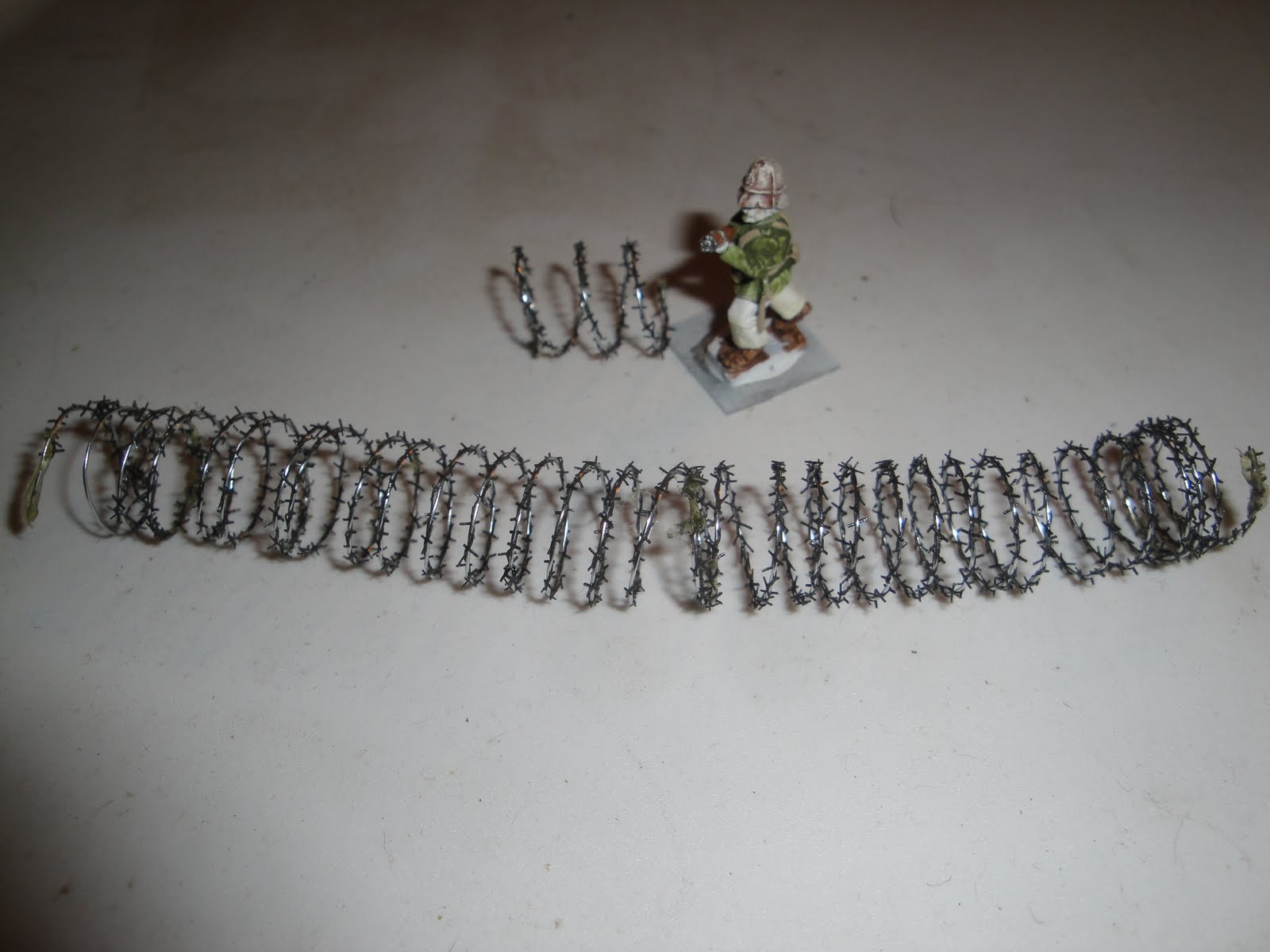 Armored Ink Concertina Wire Barriers