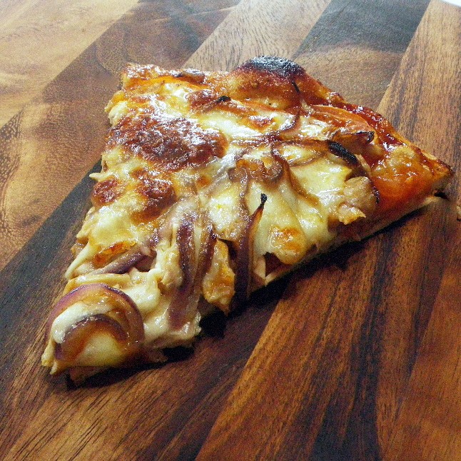 Year on the Grill Pizza BBQ Chicken, Red Onions and Tomato Slices