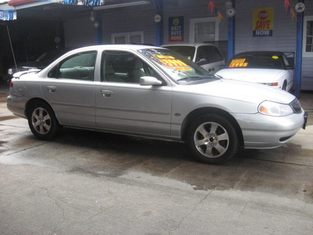 NEW ORLEANS USED CAR BLOG: My 300th post! 2000 Mercury Mystique, $3990.00