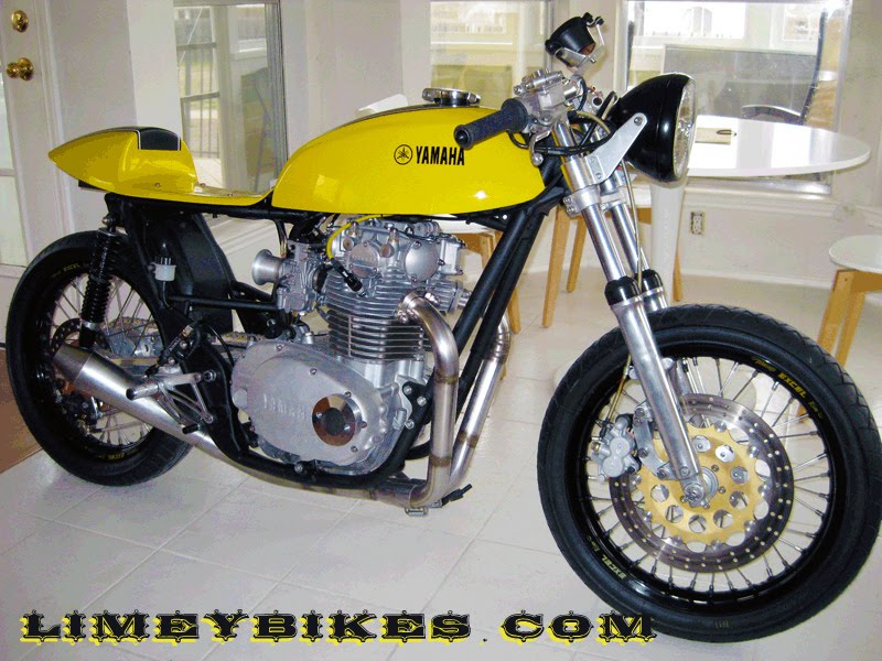 yamaha xs650 cafe racer right in the kitchen like a good garage builder | limeybikes