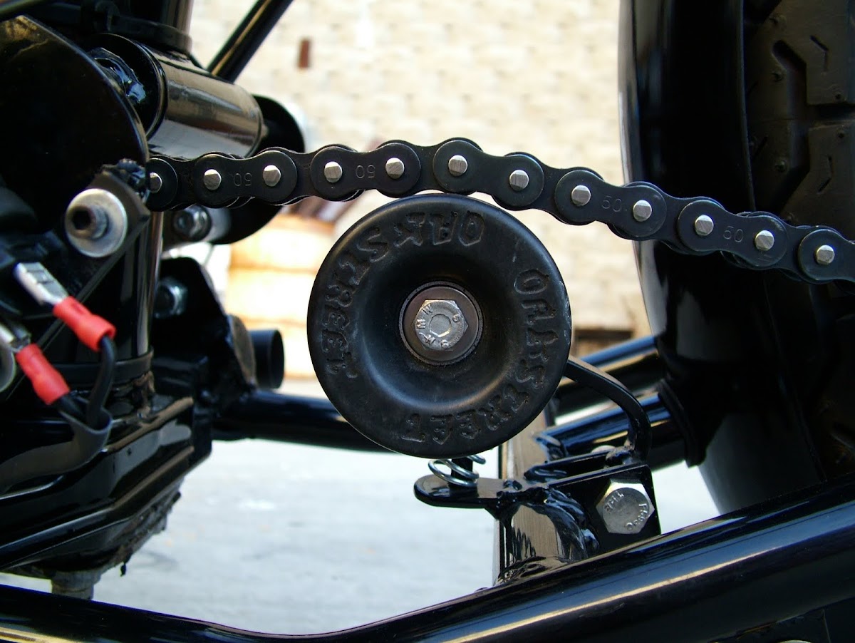 newer style chain tensioner
