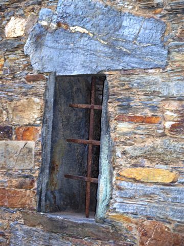 [Janela+com+laje+como+ombreira.jpg]