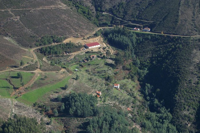 [vista_vale_asna[1].jpg]