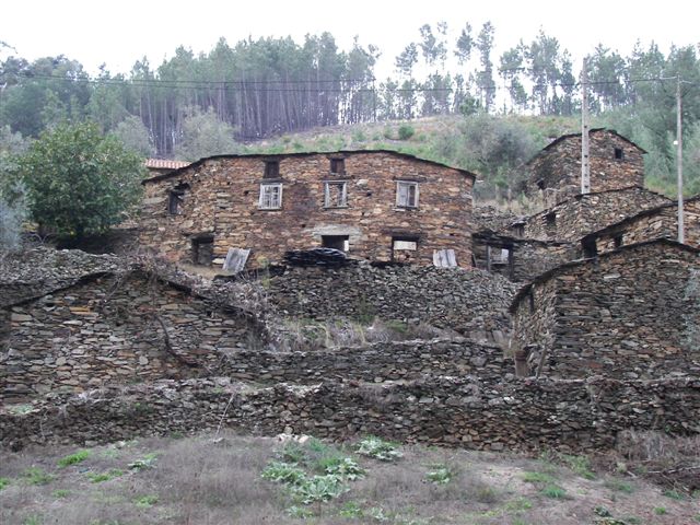 [LouralOut09+003.jpg]