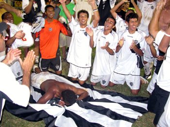 [campeao1.jpg]