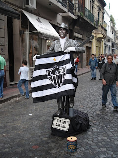 est%C3%A1tua - SORTE DE CAMPE&Atilde;O