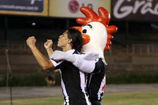 atletico3x0vitoria2009+%281%29 - ATL&Eacute;TICO X Coritiba