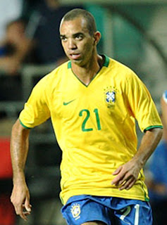 tardeli+21 - Mesmo nome. Qualidade diferente.