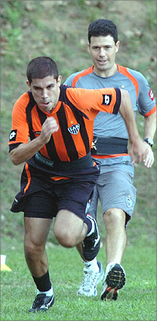 [físico+ricardinho.jpg]