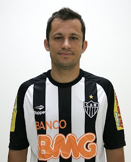 CORREA++(BRUNO+MARTINS) - Eles n&atilde;o estar&atilde;o em campo