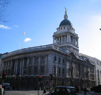 THE CENTRAL CRIMINAL COURT , aka THE OLD BAILEY.