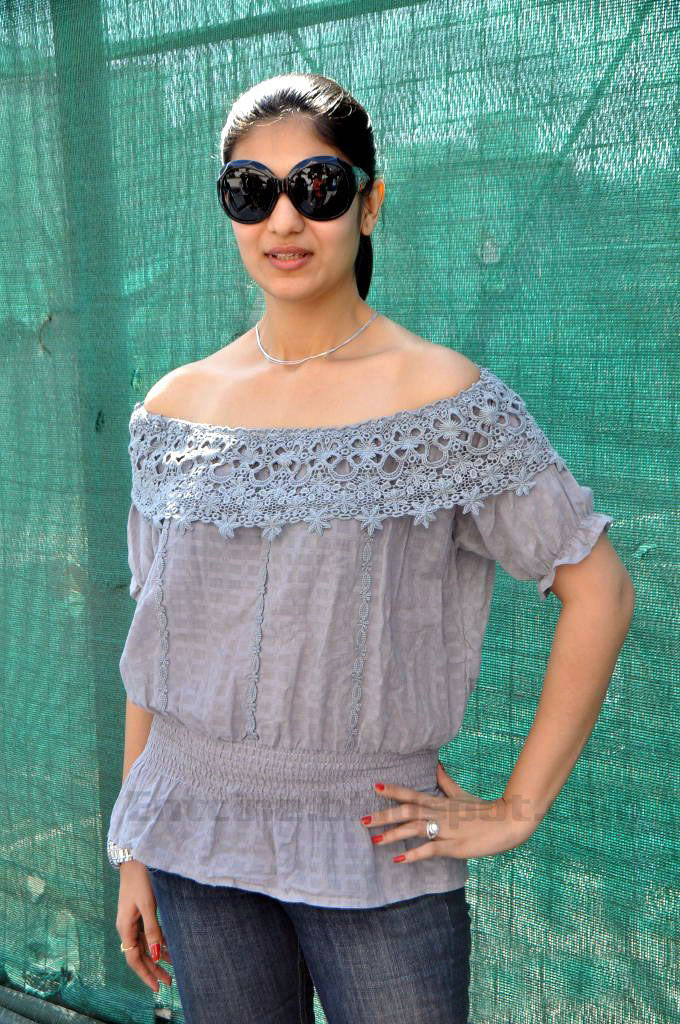 Best Hot Actress: Actress Siya Photoshoot