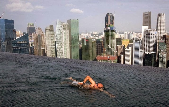 Marina-Bay-Sands-Architecture--Moshe-Safdie-Singapore-yatzer_22.jpg