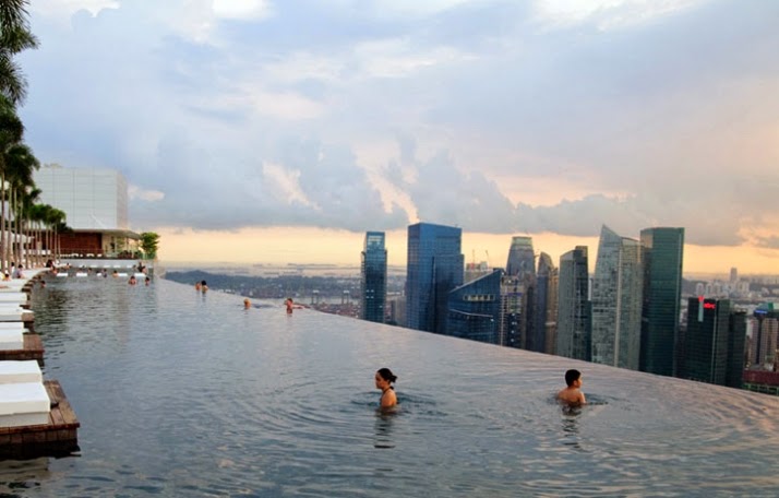 Marina-Bay-Sands-Architecture--Moshe-Safdie-Singapore-yatzer_24.jpg