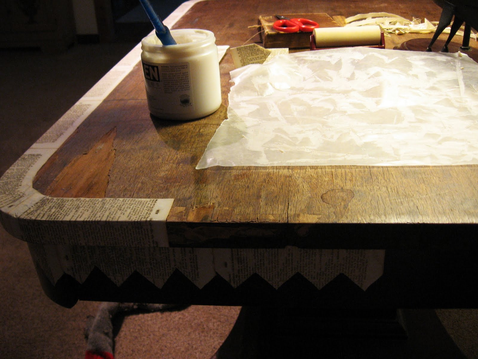 95 DECOUPAGE A DINING ROOM TABLE