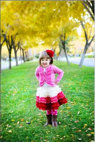 [red+pink+and+white.jpg]