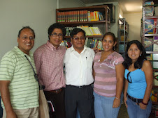 AMIGOS EN LA BIBLIOTECA