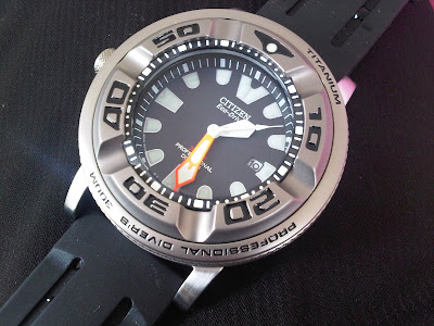 Koleksi Qistina Vintage Watches: CITIZEN ECOZILLA PROFESIONAL DIVER 300M TITANIUM