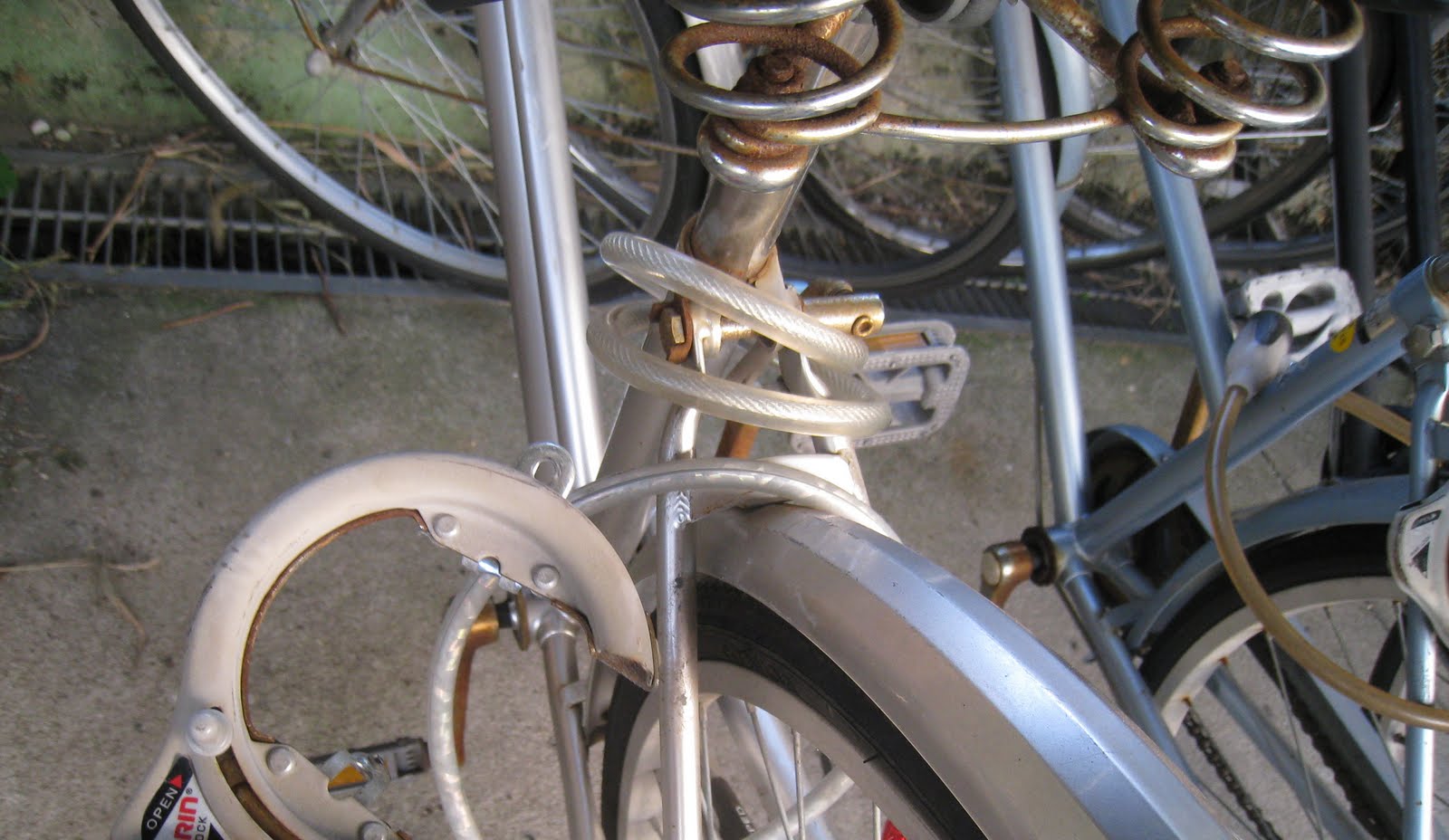 Nagoya, Nagoya desu How to Removing Bike Locks