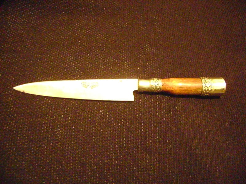 Espacio del Artesano: Cuchillo mango de madera