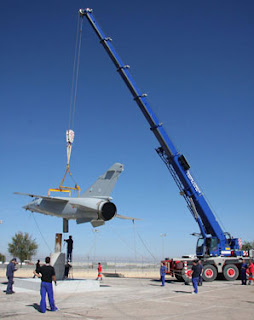 Mirage F-1 cedido por el Ejército del Aire para el Circuito de Velocidad de Albacete.