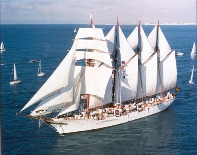 El Buque Escuela ‘Juan Sebastián de Elcano’ regresa a Cádiz después de 6 meses y medio de navegación.