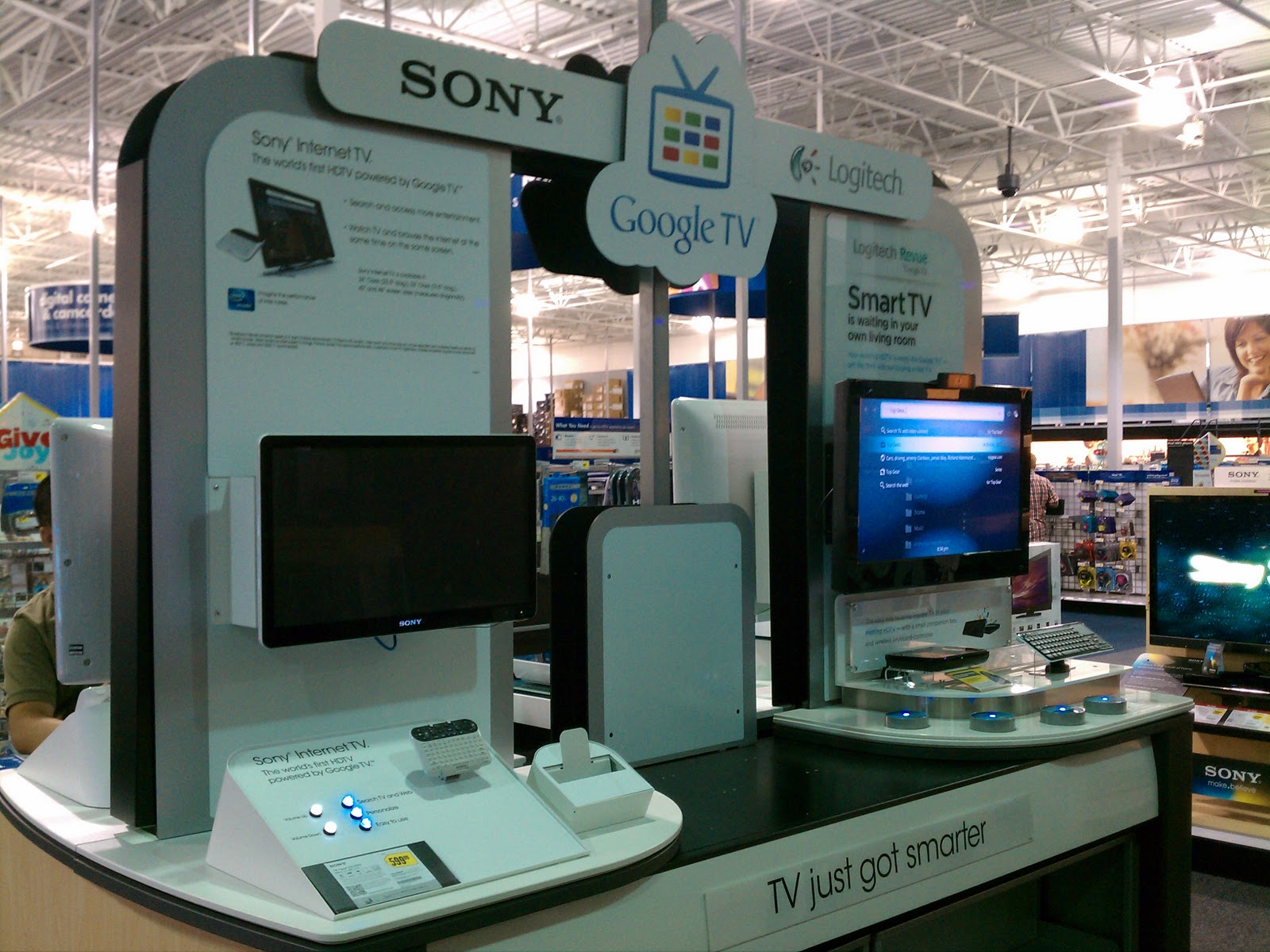 Google TV Sony Logitech Demo at Best Buy