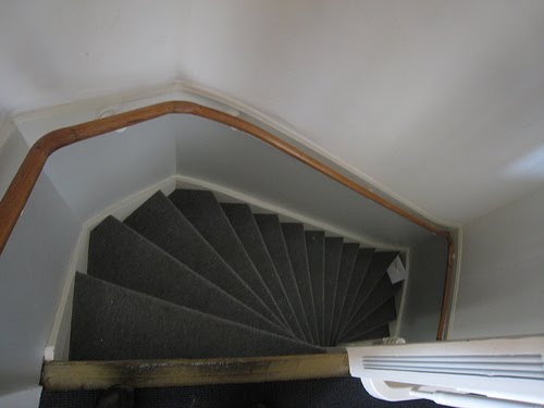 [Dutch+Stairs+01.jpg]