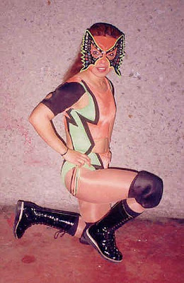 Luchadora:  Princesa Sugey