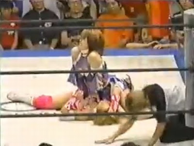Mima Shimoda - Ayako Hamada - wrestling women - female wrestling