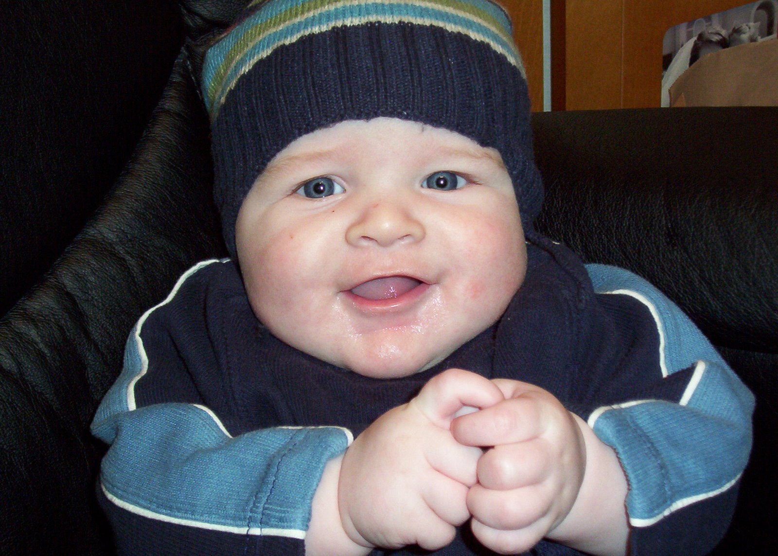 [Xander+2-13-2004.JPG]