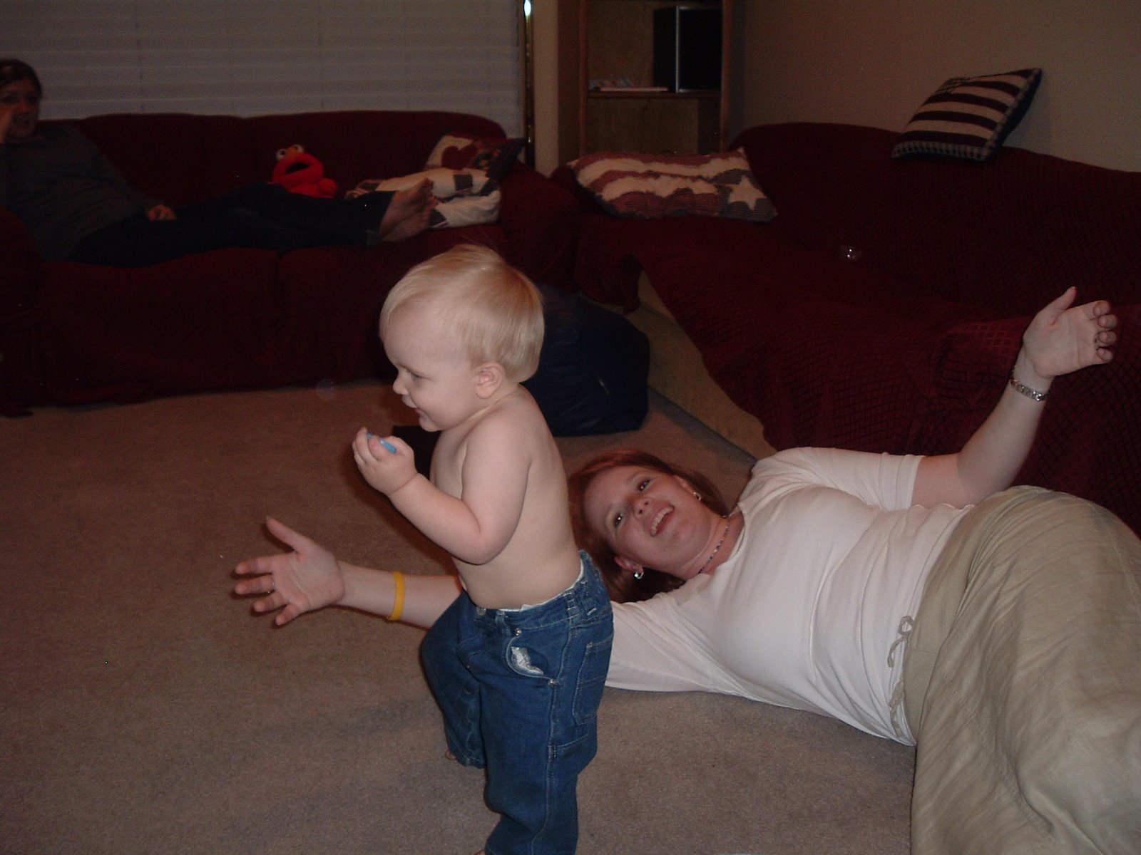 [10-12-2004+(9).JPG]