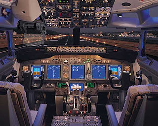 Cabina De Un Boeing 747 400