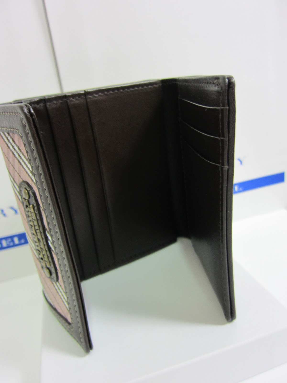 iloveshopping: BURBERRY BLUE LABEL WALLET (LATEST 2010 COLLECTION)