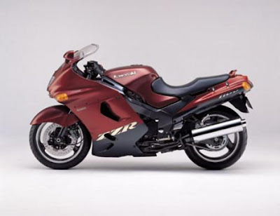 Knoglemarv Ikke vigtigt Effektiv Adventures In Riding: Wishlist: Kawasaki ZZR 1100-D