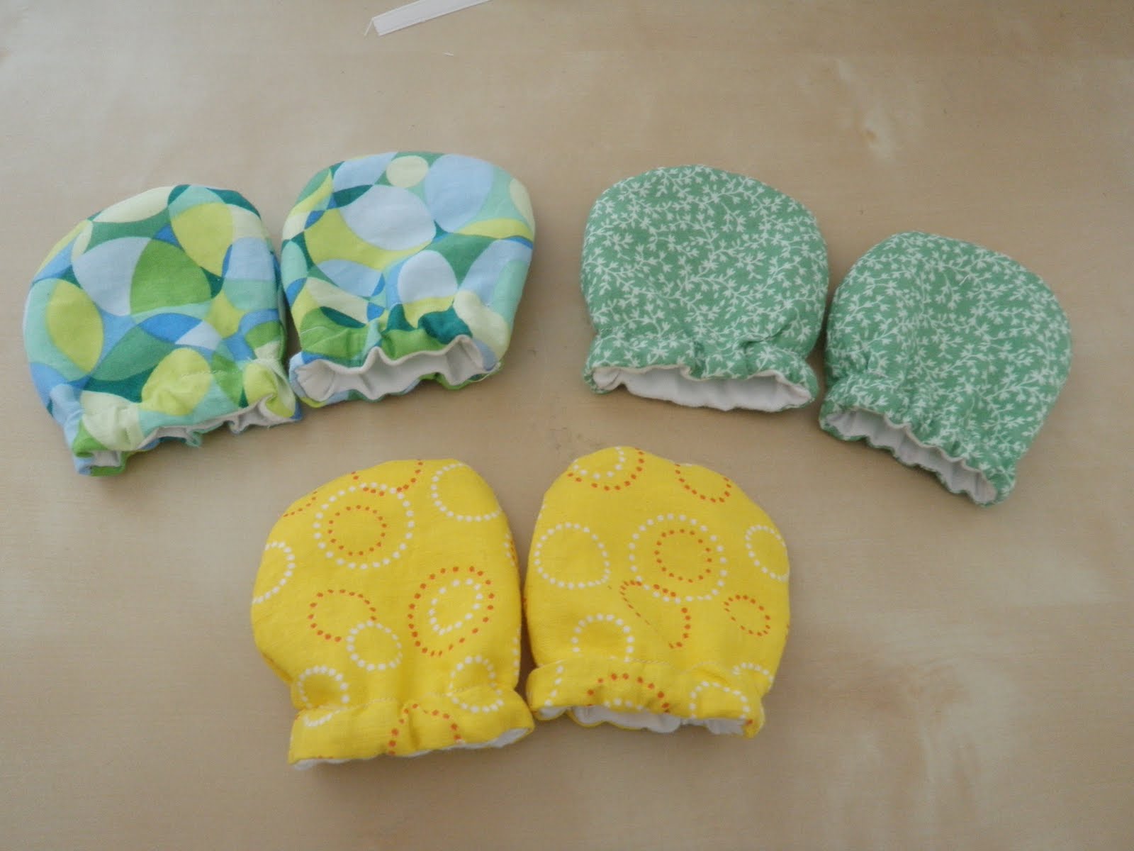 from one momma to another diy baby scratch mittens