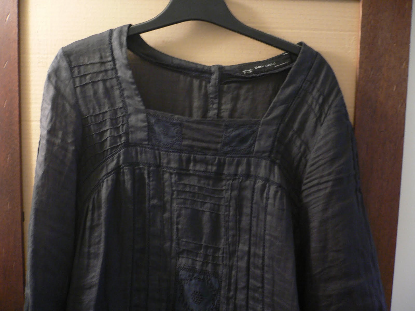 Le Dressing de Madame CoCo: Robe/Tunique noire ZARA