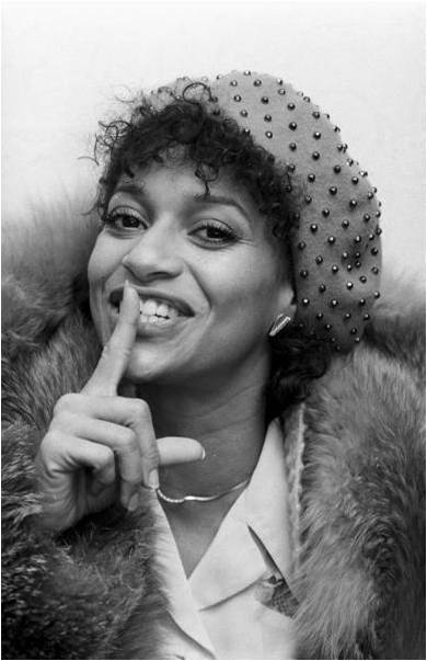 Debbie Allen - Images Hot | Wallpaper World Hot