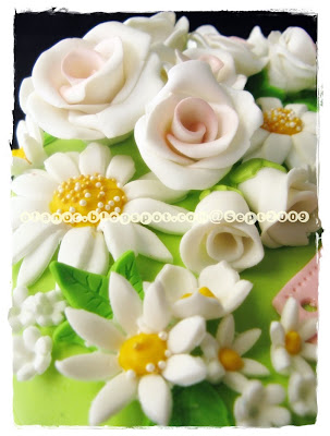Olanos White Roses Cake olanos-white-roses-cake