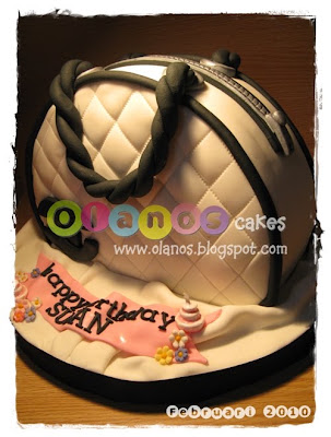 Olanos: White Chanel Bag Birthday Cake