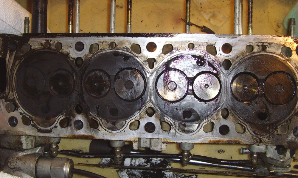 [engine+1+head.jpg]
