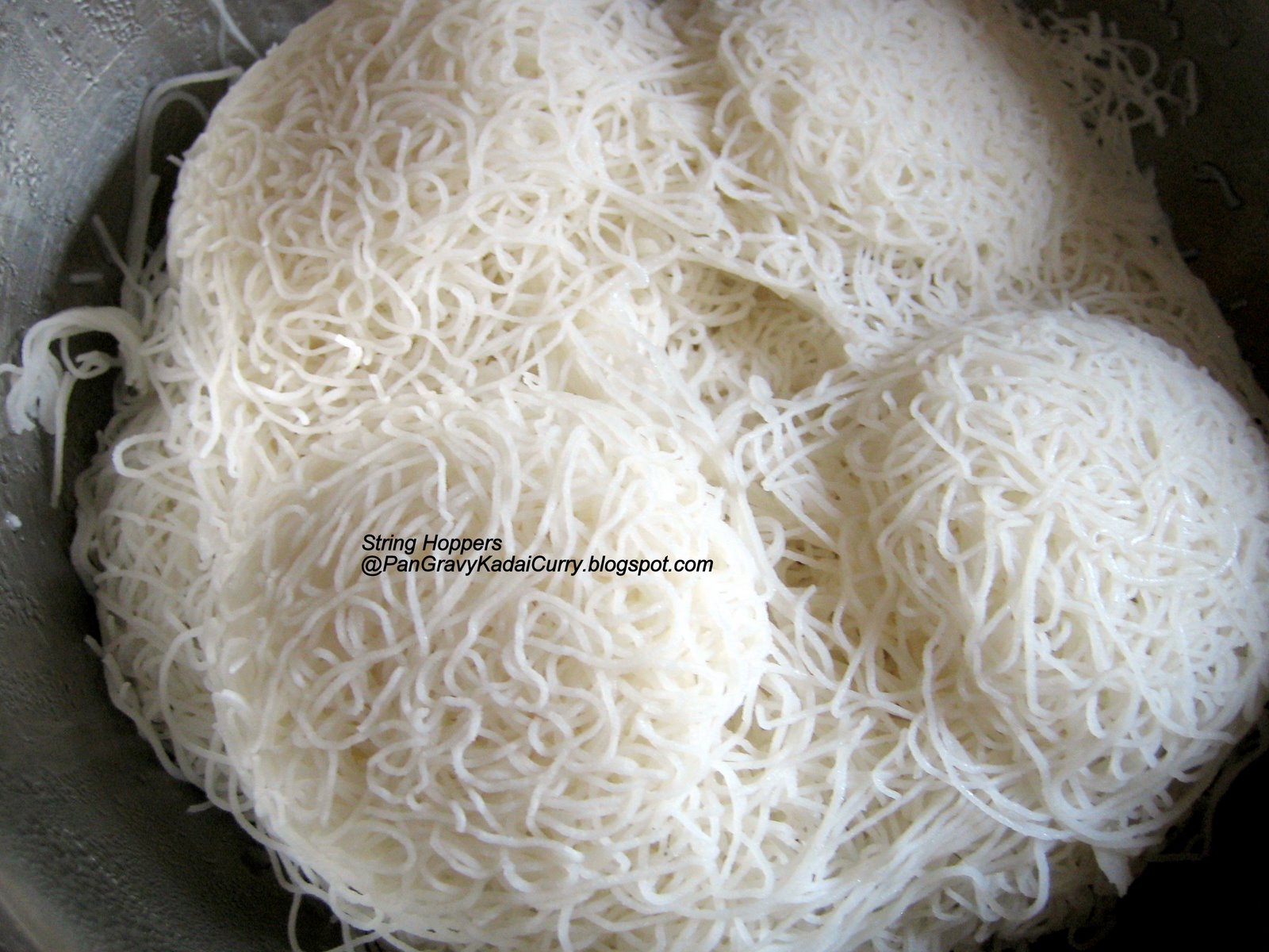 Pan Gravy Kadai Curry: String Hoppers