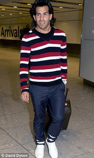 [article-0-087A0940000005DC-774_306x510.jpg]