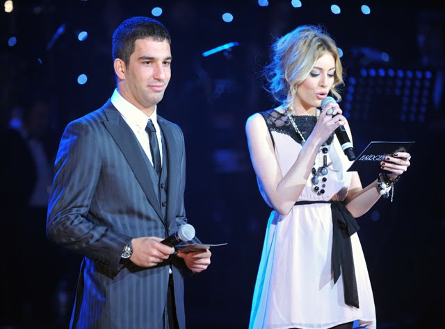 [B_15d38cc59592f76b3333df3a99b8644a.jpg]