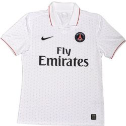 [paris-saint-germain-09-10-nike-kits-4.jpg]