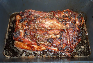 foto van krokant geroosterd buikspek uit de oven