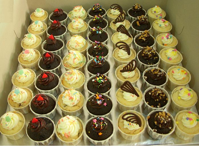 vanilla-cupcakes-recipe-baking-recipes-for-kids-bbc-good-food