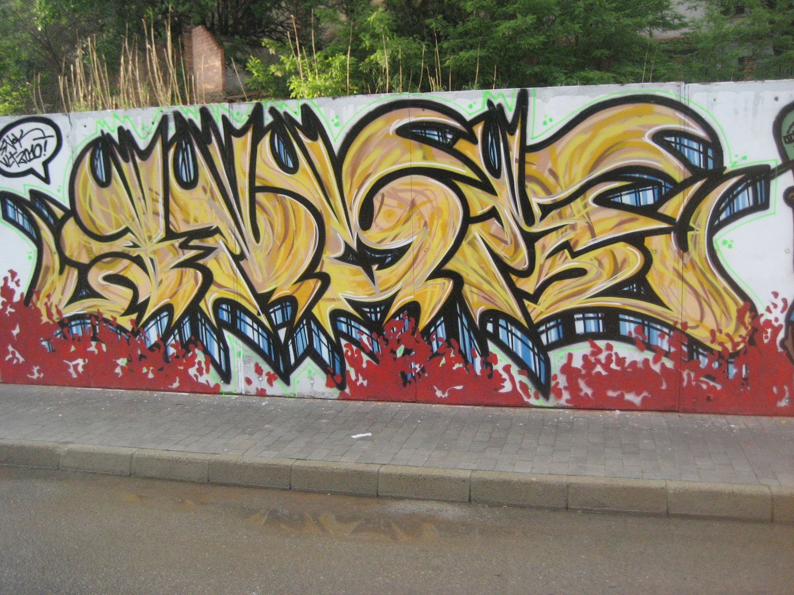 Pequeña edad de hielo: Grafitis, bajo el viaducto